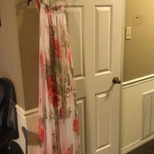 Floral Maxi dress size large